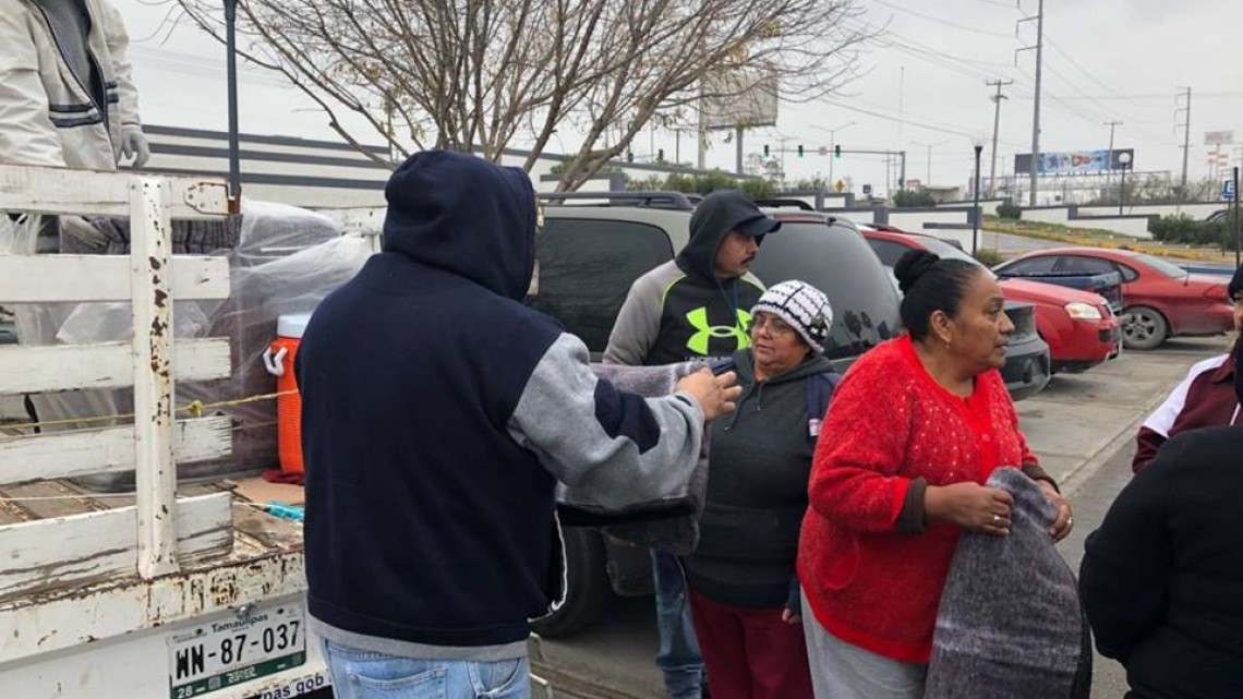 DIF Tamaulipas reparte alimentos y cobertores en instituciones