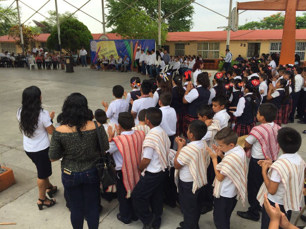 Refuerzan tejido social a través del programa ciclo municipal educativo