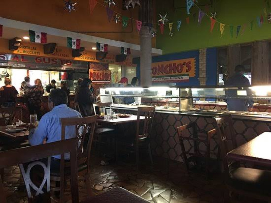 Restaurantes en RGV piden uso de cubrebocas, pese a la petición de Abbott