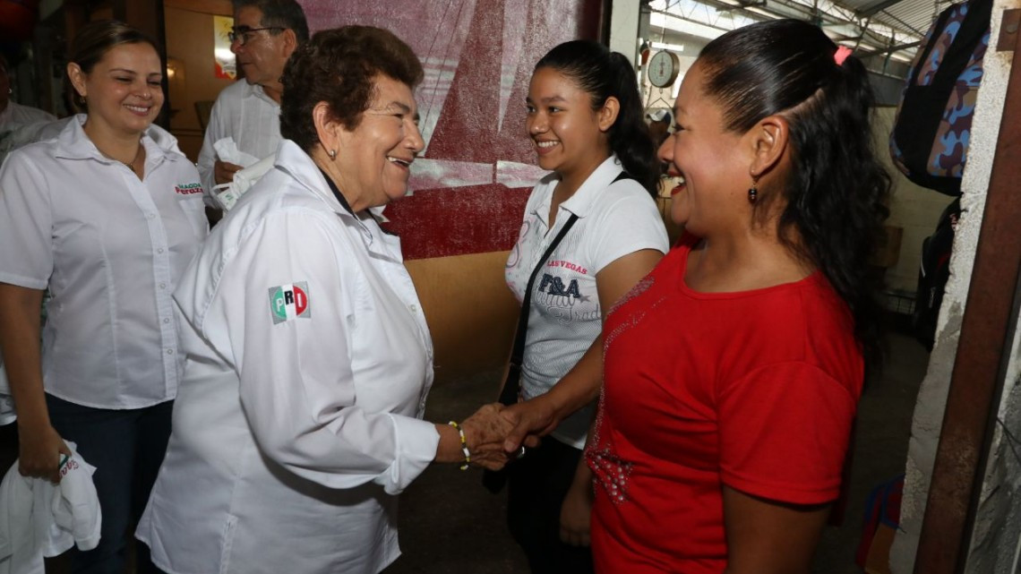 Voy a exigir se concluyan los mercados municipales: Magda Peraza