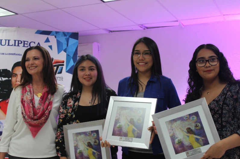 Amprotac reconoce a mujeres sobresalientes