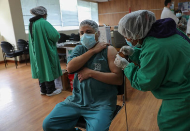Bolivia recurre a China para vacunas contra el coronavirus