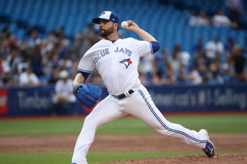 Jaime Garcia participa en triunfo de Toronto