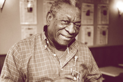 Fallece "Tito" Puentes, el hombre jazz de la trompeta