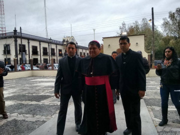 Obispo de Laredo oficia misa en Basílica de Guadalupe en CDMX