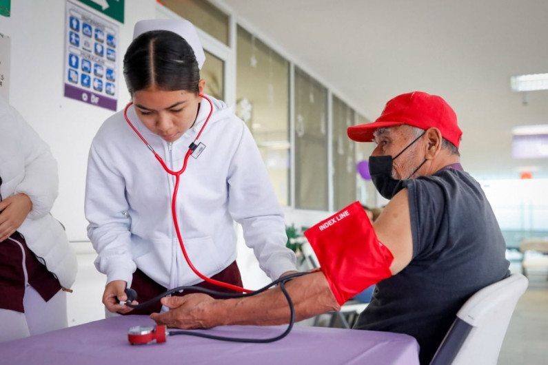  Fortalece DIF Tamaulipas la atención a personas adultas mayores con brigadas de salud