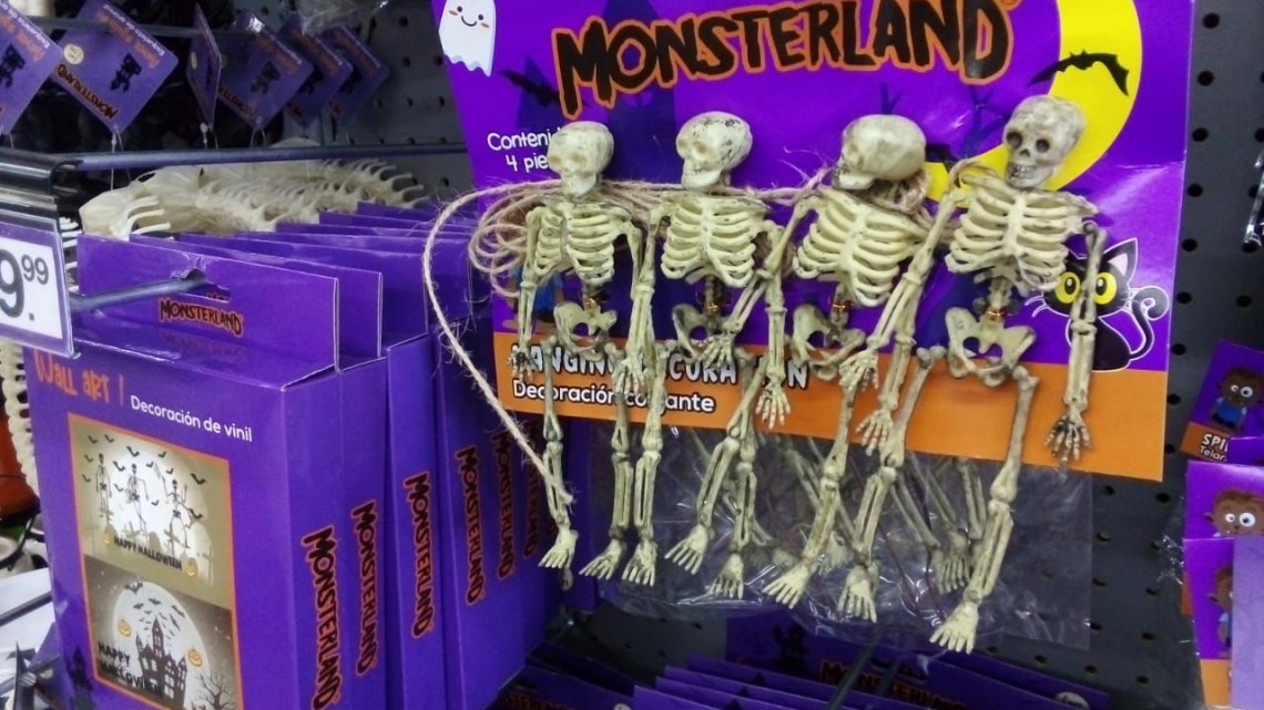 Anticipan ventas de Halloween en Nuevo Laredo 