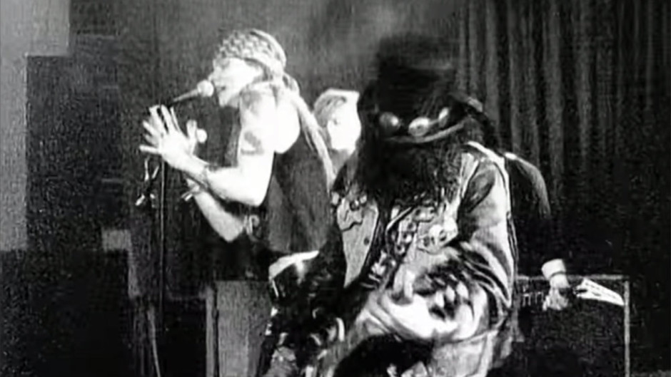 “Sweet Child O’ Mine” alcanza mil millones de reproducciones en YouTube