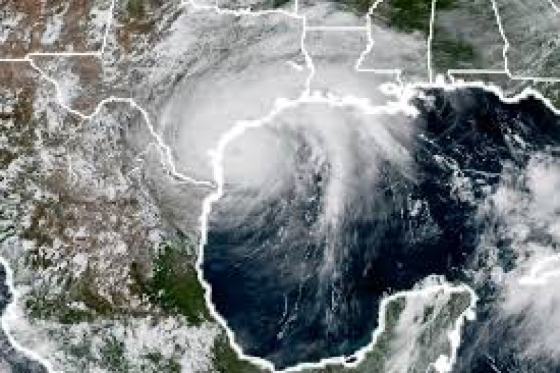 Lo peor apenas está por comenzar con Harvey: experto en huracanes 