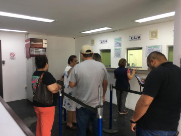 Orienta la JAD para que usuarios reporten correctamente fallas o quejas del servicio