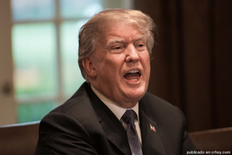 Trump critica a su exabogado Jay Goldberg