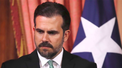 Ricardo Rosselló renuncia a gubernatura de Puerto Rico tras protestas