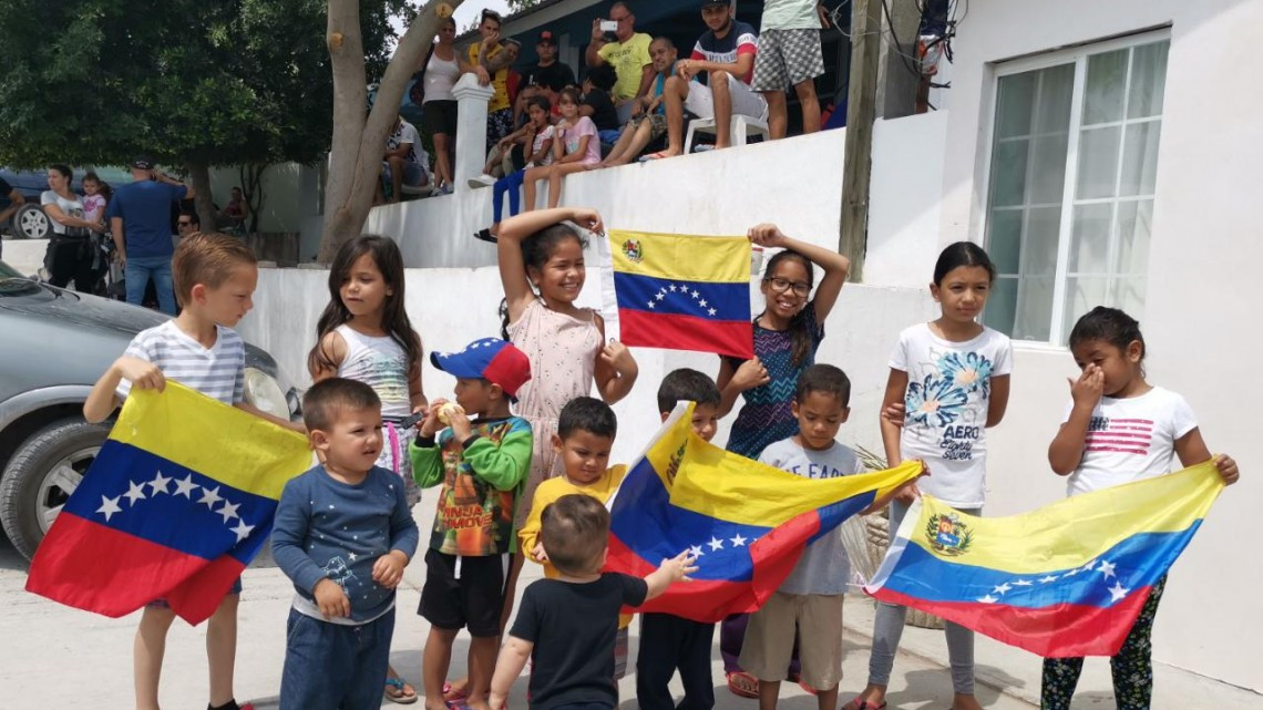 Festejan a pequeños migrantes