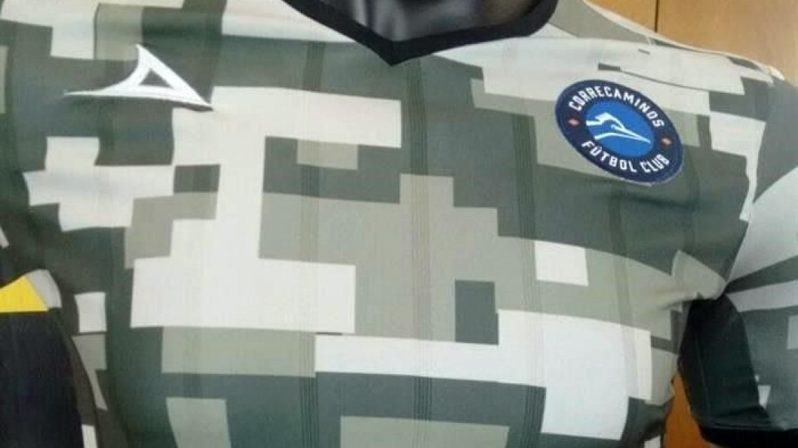 Conmemora FGCDV Día del ejército al medio tiempo del "Correcaminos vs Rayados"