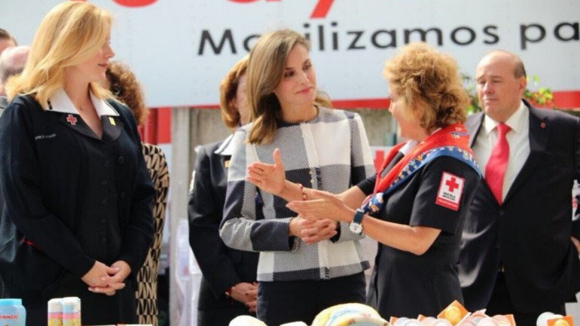 Reina Letizia visita la Cruz Roja Mexicana