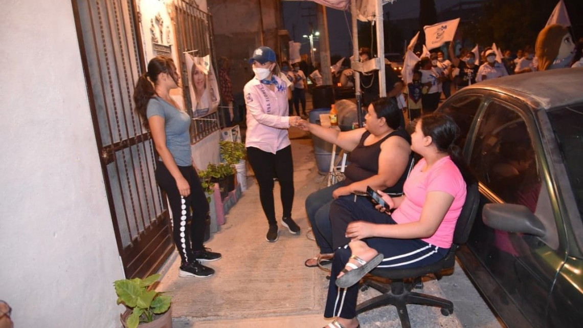 Myrna realiza campaña de tiempo completo