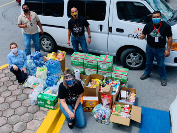 Apoyan empresas y maquila a centro de acopio DIF