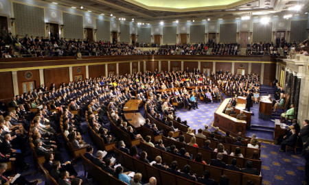 Republicanos muestran rechazo a emergencia de Trump