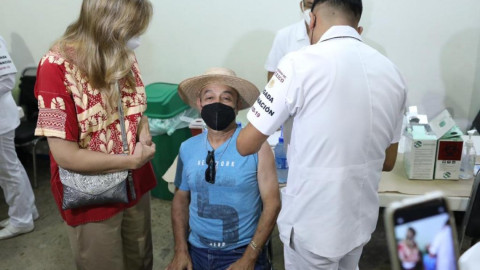 Ágil aplicación de vacuna: Alcaldesa de Reynosa 