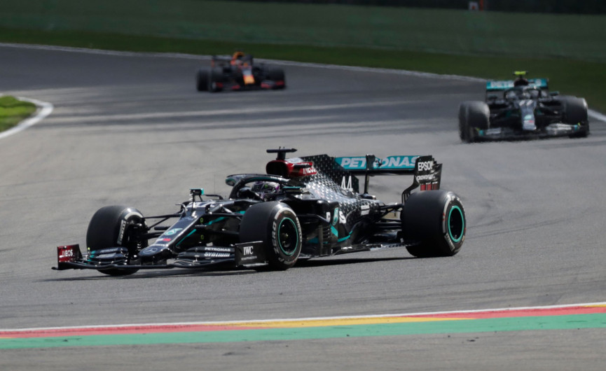 Hamilton gana el GP con dedicatoria 