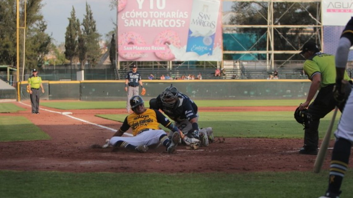 Sultanes pierde ante los Rieleros