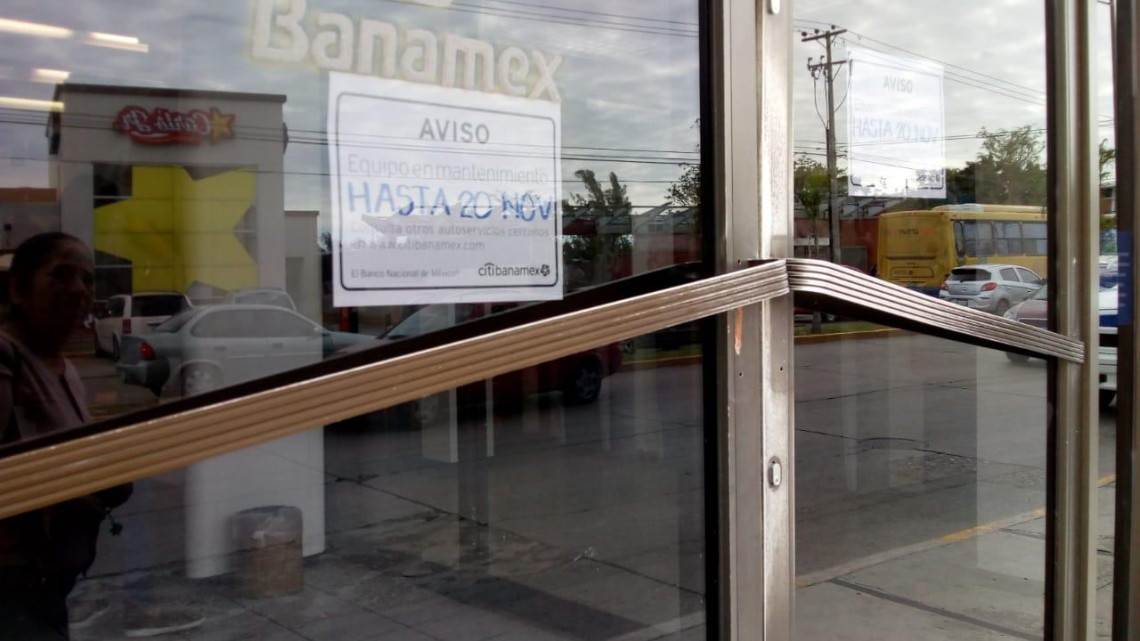 Delincuentes burlan operativo del Buen Fin y roban un Banamex