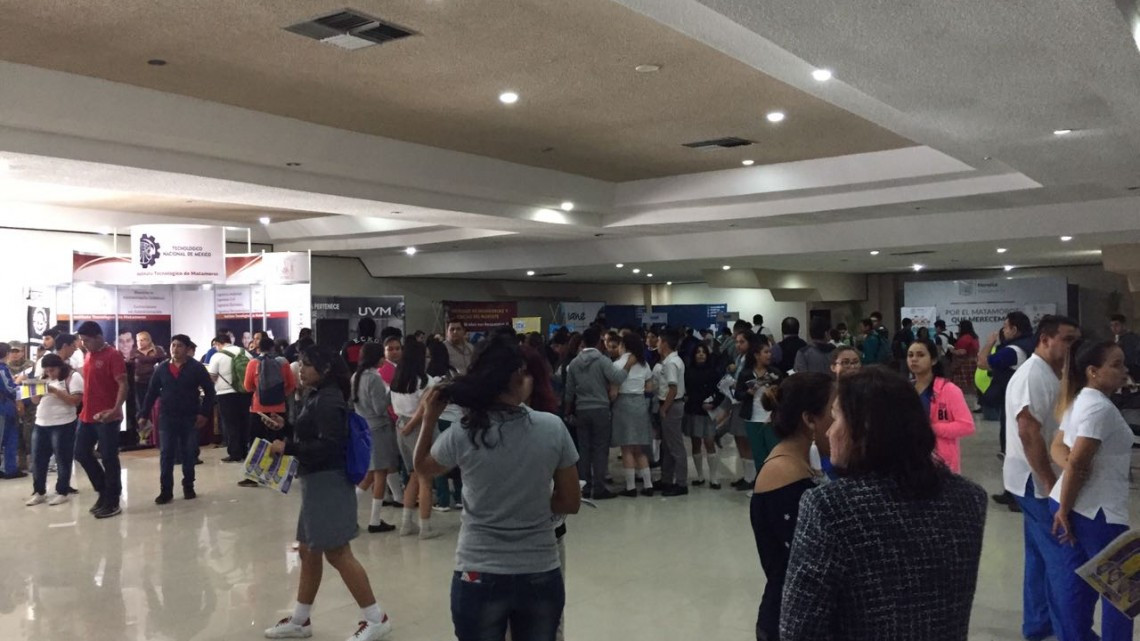 Presenta Chuchín oportunidades académicas