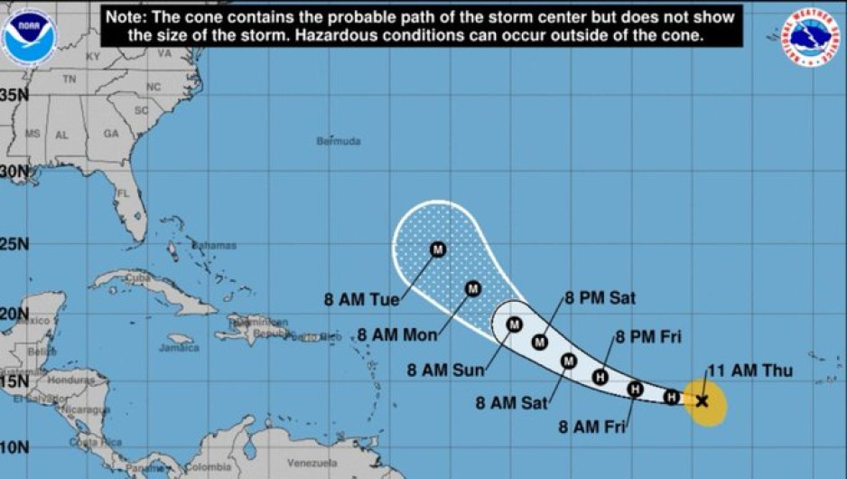 Se fortalece tormenta tropical "Larry"