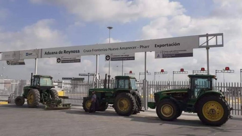 Aceptan no cerrar puente Reynosa-Pharr a cambio de reunión con SEGOB 