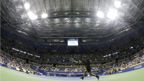Semifinales femeniles del US Open serán bajo techo
