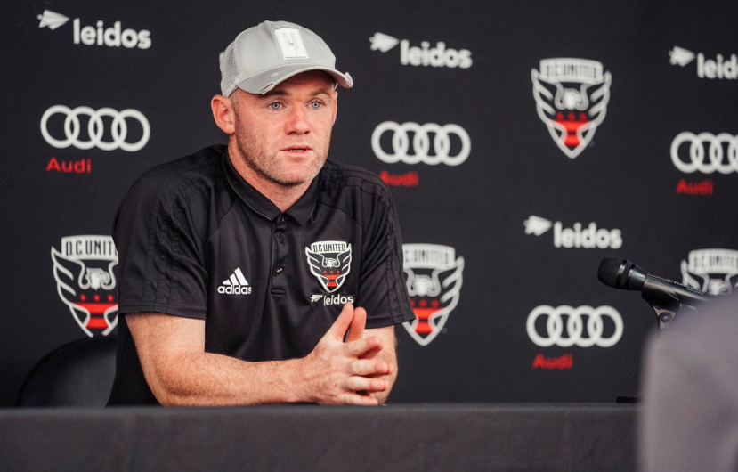 Wayne Rooney será jugador y entrenador del Derby