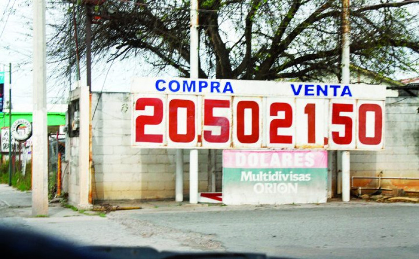 Peso gana terreno al dólar