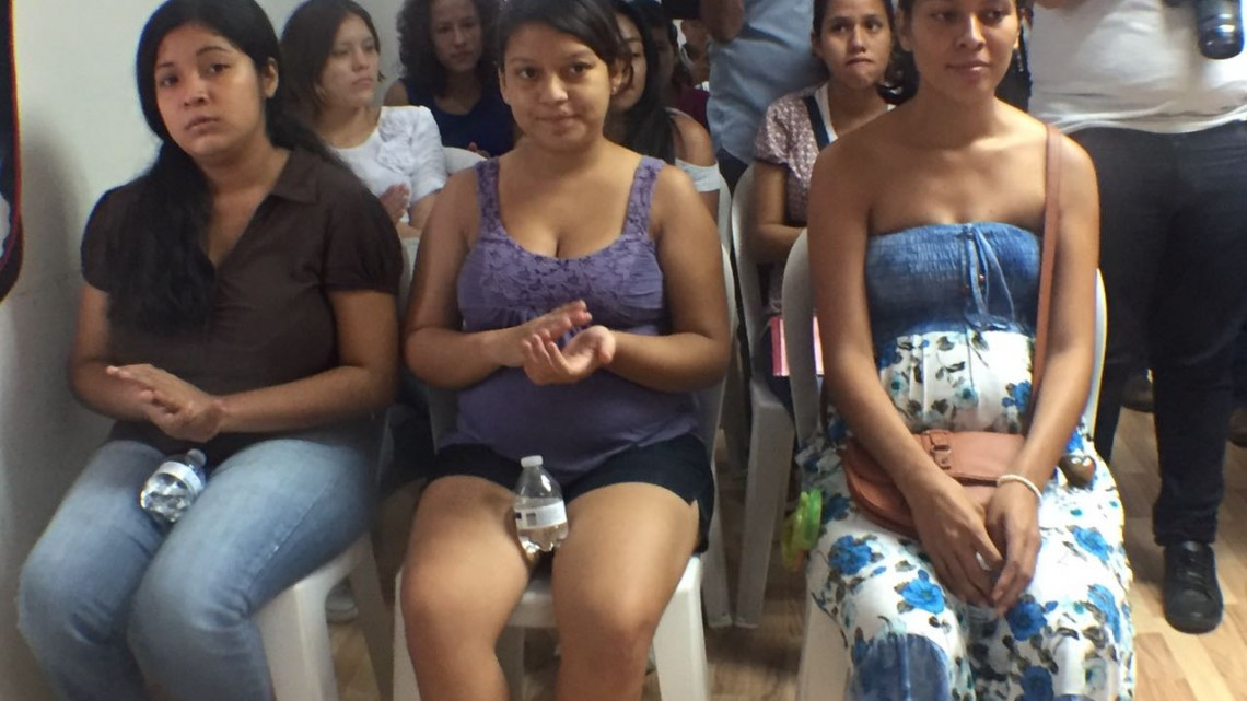 Entrega DIF Madero apoyó a madres adolescentes