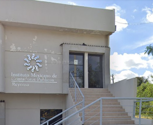 Capacitará Colegio de Contadores a universitarios