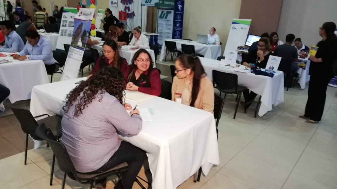 Realizan primera feria del empleo 2019 