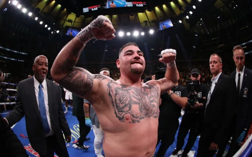 Hasta en 260 mil pesos los boletos para la pelea de Andy Ruiz