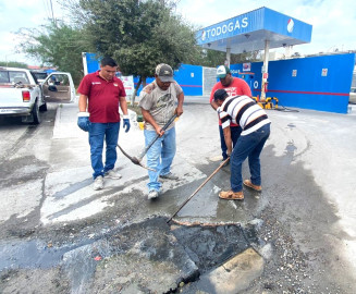 Sondeó COMAPA drenaje sanitario en Hacienda Las Fuentes lll 