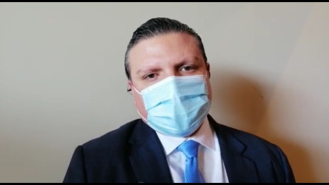 Pese a relajamiento de medidas en Texas, avanza vacunación en frontera 