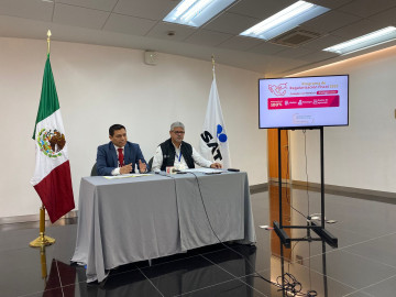 Exhortan SAT a regularizar situación fiscal