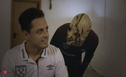 "Chicharito" es asustado por el West Ham
