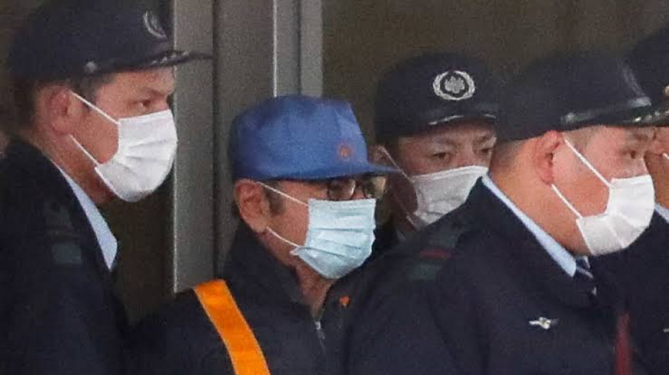 Expresidente de Nissan sale libre tras pago de fianza