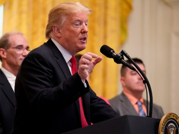 Periodistas deben hacer su trabajo libremente, sin miedo : Trump