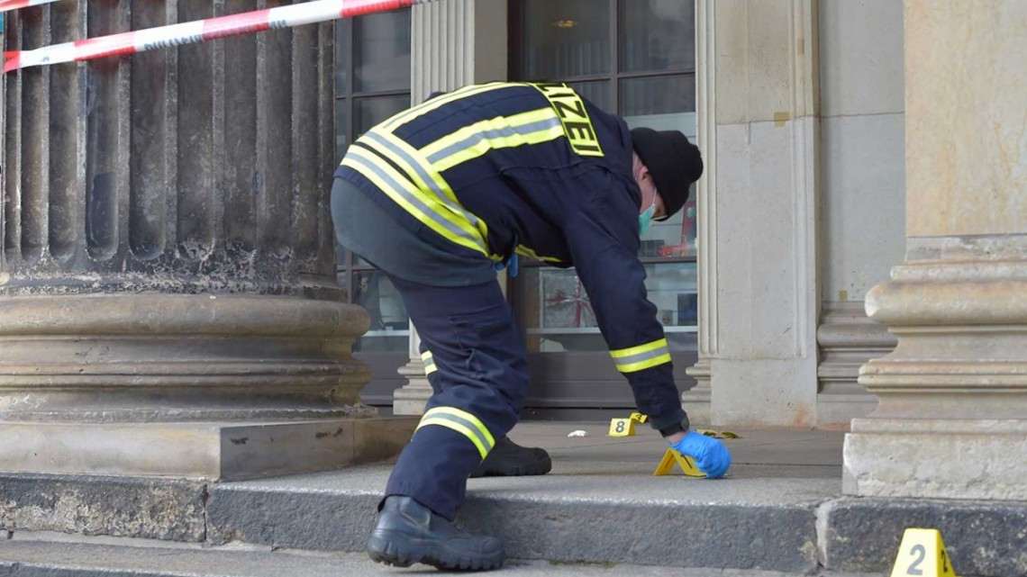 Roban joyas de valor “incalculable” en Alemania