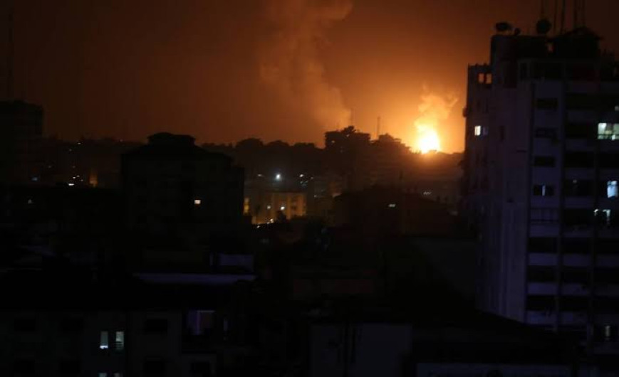 Israel ataca 15 objetivos en Gaza en represalia por disparo de cohetes