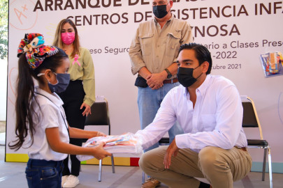 Inaugura Alcalde Carlos Peña Ortiz, regreso a clases presenciales, ciclo 2021-2022