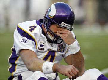 Favre era adicto a las pastillas y alcohol