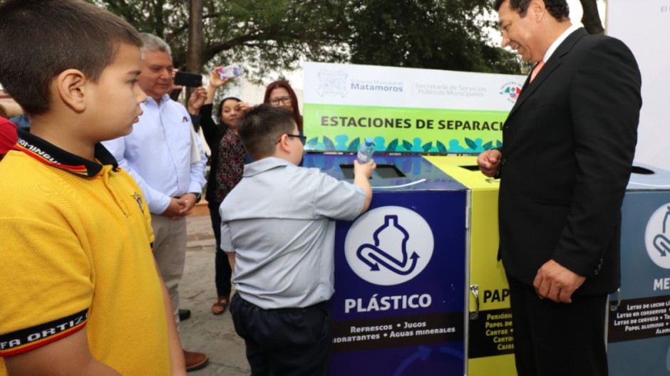 Activan Alcalde y BDAN programa Ambiental “Estaciones de Separación de Residuos”