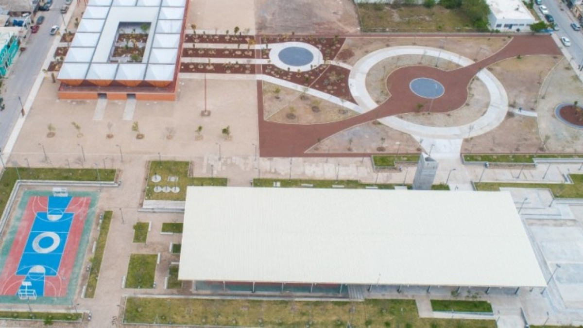 Inauguran y entregan a nuevos microempresarios el mercado público “Catarino Erasmo Garza”