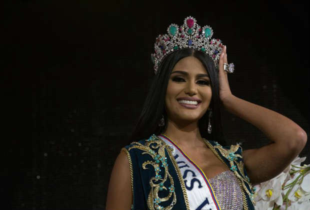 Coronada Sthefany Gutiérrez como Miss Venezuela 2017