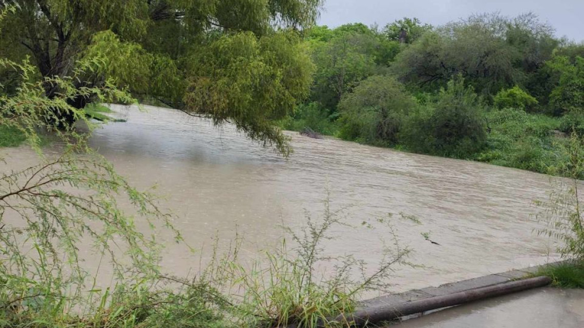 Barry cierra carreteras e incomunica a comuniades en Tamaulipas